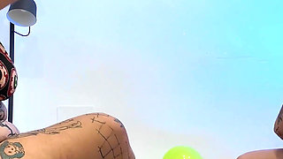 4K Big Boobs Ballons Popping After Party in Bikini