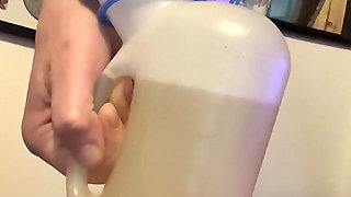 Huge Piss From My Bushy Pussy in My Mate’s Bedroom as the Bathroom Was Occupied!