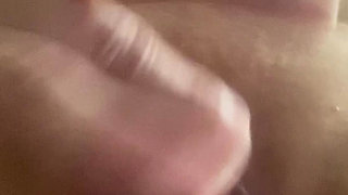 Hot Vivi fucks herself