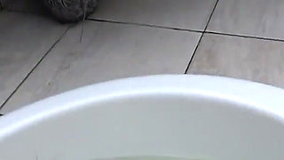 A Former, Unable to Oppose Married Life, Cheats, and Has Sex! in the Open-air Bath, Her Breasts Are Pounded so Hard They Shake a