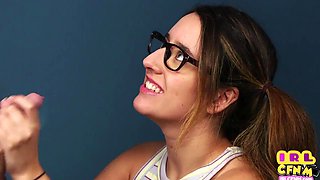 CFNM amateur sex chick with glasses sucks and tugging coc