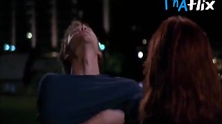 Danneel Ackles Uber-sexy Vignette in One Tree Hill