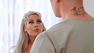 No Look, All Touch - Bridgette B / Brazzers