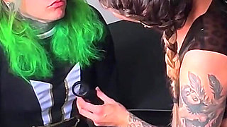 I Like to Peg the Prettiest of Girls