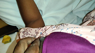 Tamil Divorced Aunty