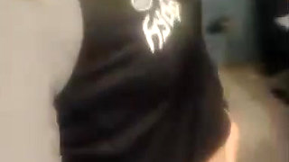 I'm getting there and I want to play with my dick