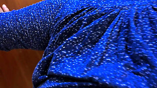 Round Ass Hot Collage Girl Looking Like a MILF Aunty