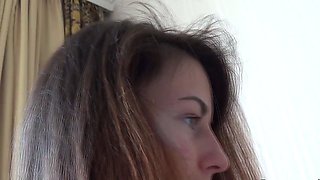 Horny babe fingering and toying her starving anal hole