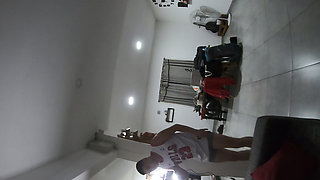 Morocha Cabalga Una Polla Sin Condom