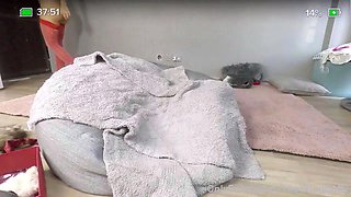 Lovely Amateur teen brunette masturbating outdoor