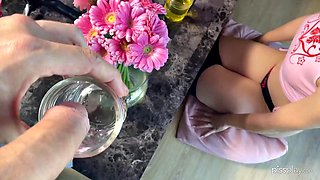 Piss Blind Taste Test Girl