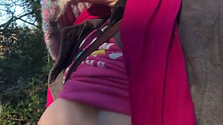 A very risky walk playing with my gorgeous tits!