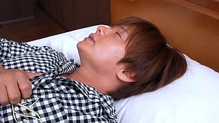 Omege japanese girl with big boobs on cams