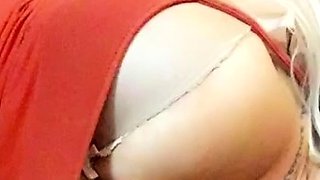 Tasty amateur blonde babe masturbating on web cam