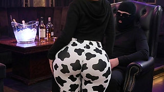 Big Ass Girl Twerking in Cow Print Leggings
