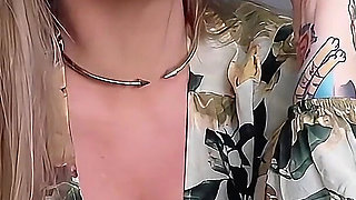 Miss Whitney Morgan's Neighbor Has a Secret Voresnack Fetish