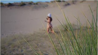 Lucky Voyeur Fucks A Big Ass Stranger On The Nudist Beach While Shes Doing Naked Yoga... Big Creampie - Ava Zev