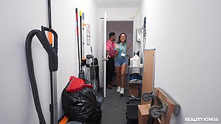 Moms Lick Teens - Slutty IT Girl Gets MILF Bossed: Mike Ox and Lola Aiko Caught Fvcking by Busty Boss