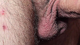 Quick Blowjob After a Shower with a Nice Throat Treatment