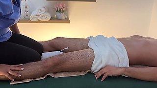 Latina MILF Masseuse milks her client's cock after massage