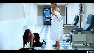 Employee Freeze Prank: Vince Karter Fucks MILF Boss Nicole Aria & Turns Little Puck into Sex Doll - Blowjob, Bondage, Creampie