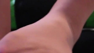 I.t. Guy Gets Footjob Under the Desk