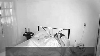 Chubby Pregnant Girlfriend Masturbates While I Spy on Her on Camera