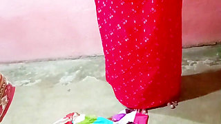 Saree Dropping After Bath Sfw