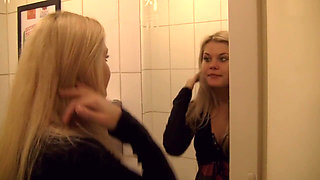 Sex Date with a Blowjob and Fucking in the Toilet in the Restaurant
