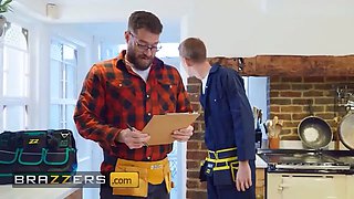 Brazzers - kinky maya rose’s unexpected leaks get wedged by Xander Corvus' & Danny D's meaty plumber tools
