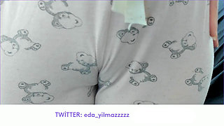 CAMELTOE- MASTURBATE WITH PAJAMA- RUBBING PUSSY WITH PAJAMA