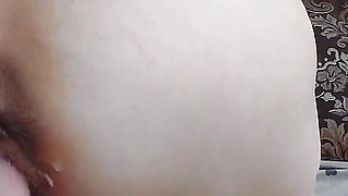 Russian Beauty Loves to Get Her Pussy Double-fucked and Cums a Lot