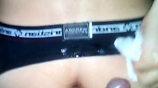 Fucking and Cumming Greek Haris - Amateur Video