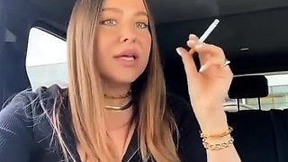 Smoking Milf