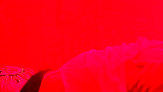 Cheating Arab Hotwife Tries Arab Cock