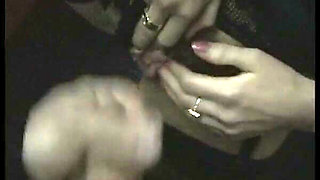 Top Babe and Her Funny Pee Games: It's so Sexy