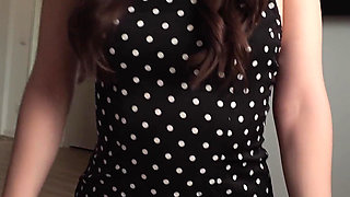 Slut Realtor Fucked Me Instead of Rent While GF Was Out
