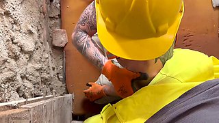 A gay man seduces his coworker