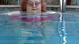 Big Beauty Nurse Vicki Shows off Her Water Shoes and