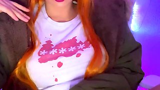 Masturbating teen solo in the gym