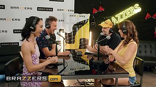 Horny girls Alexis Fawx & Alexis Tae have their bungholes crammed after the greatest podcast - brazzers