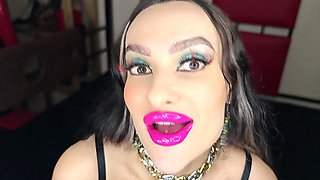 Stepmom Is Back and Makes You Love Her Forever with an Aggressive Kisses and Cleavage Worship