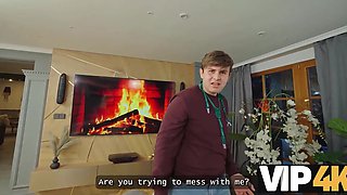 Cuckold boyfriend stays aside and watches his girlfriend fuck in ffm