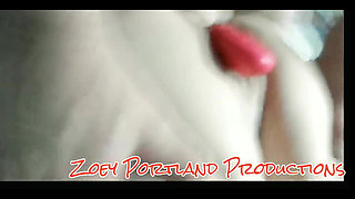 Zoey Portland Proving She Is Not a Hot Lesbian MILF but a Hot Bisexual Stepmom Next Door!! She Has a Crush on Comatozze Cums Har