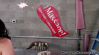 Tattooed massage stunner facialized by hilarious masseur