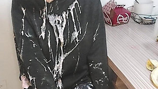 I Fill My Stomach with Food