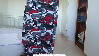 Pussyeating on the Bed and and Peeing in My Husband's Nose