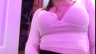 Zoey Portland Pornstar Playing with Her Pussy in the Bathroom Before Court