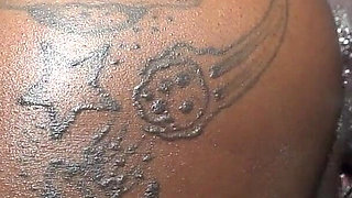 Sexy Ebony Babe Gogo Puts It on Dhh