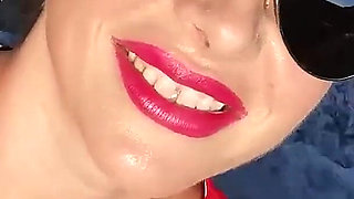 I Flash My Sexy Body on the Boat Ride with My Friends